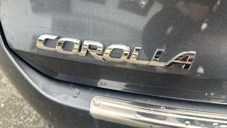 Toyota Corolla Petrol 1.8 VVT-i Hybrid Commercial Auto